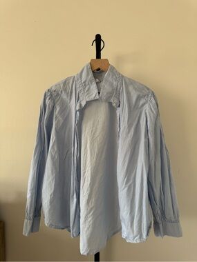 Old Navy Light Blue Women's Button-Down Shirt